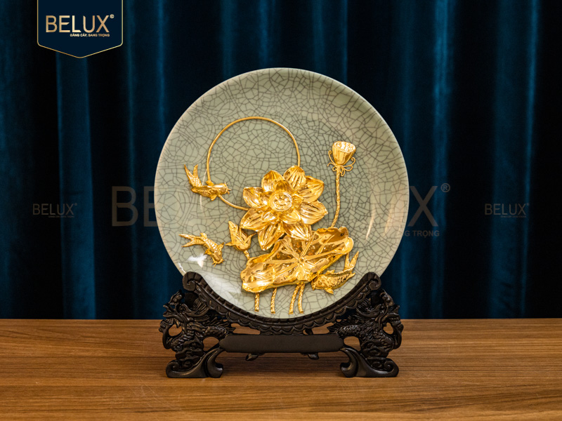 Đĩa Hoa Sen D20 xanh ngọc dát vàng 24k